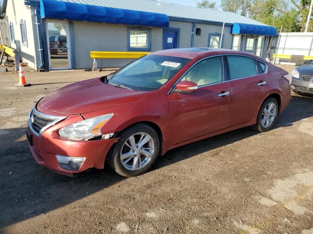  NISSAN ALTIMA 2014 Красный
