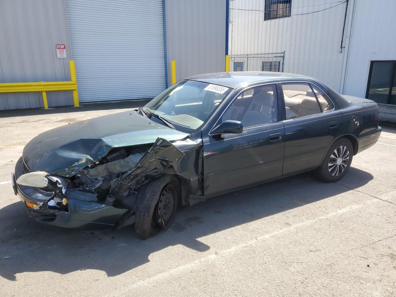 1995 Toyota Camry Le na sprzedaż w Vallejo, CA - Front End
