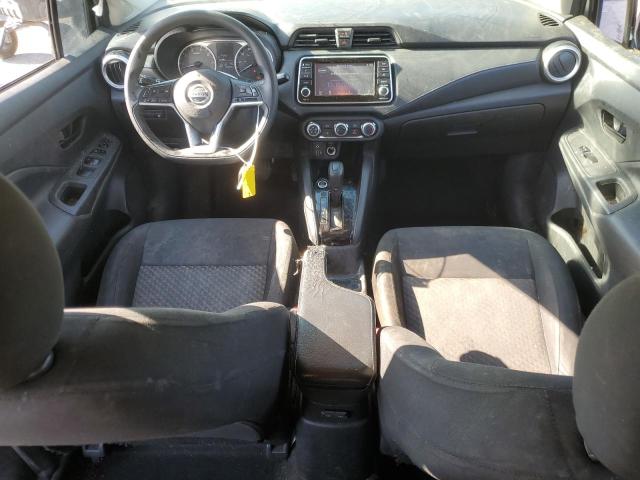  NISSAN VERSA 2021 Серебристый