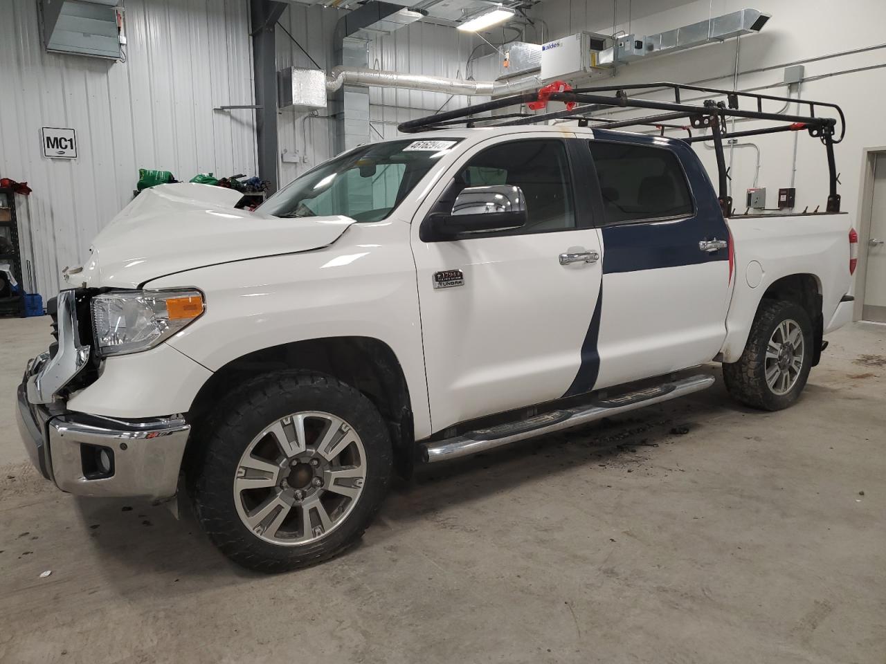 2017 Toyota Tundra Crewmax 1794 продається в Ottawa, ON - Front End