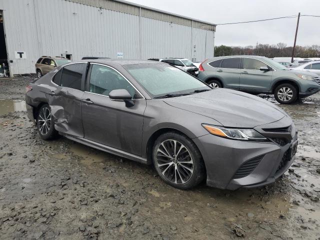  TOYOTA CAMRY 2018 Серый