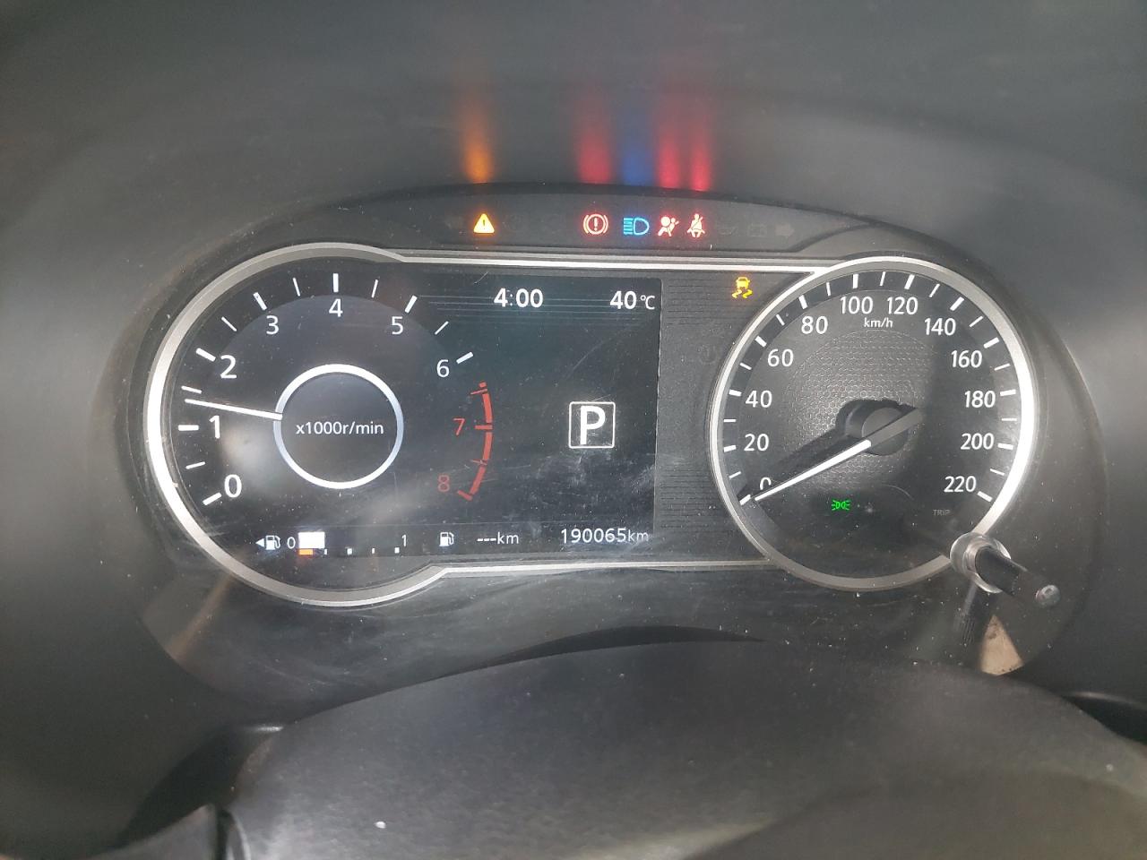 3N1CP5CP3KL466108 - 2019 Nissan Kicks - #undefined