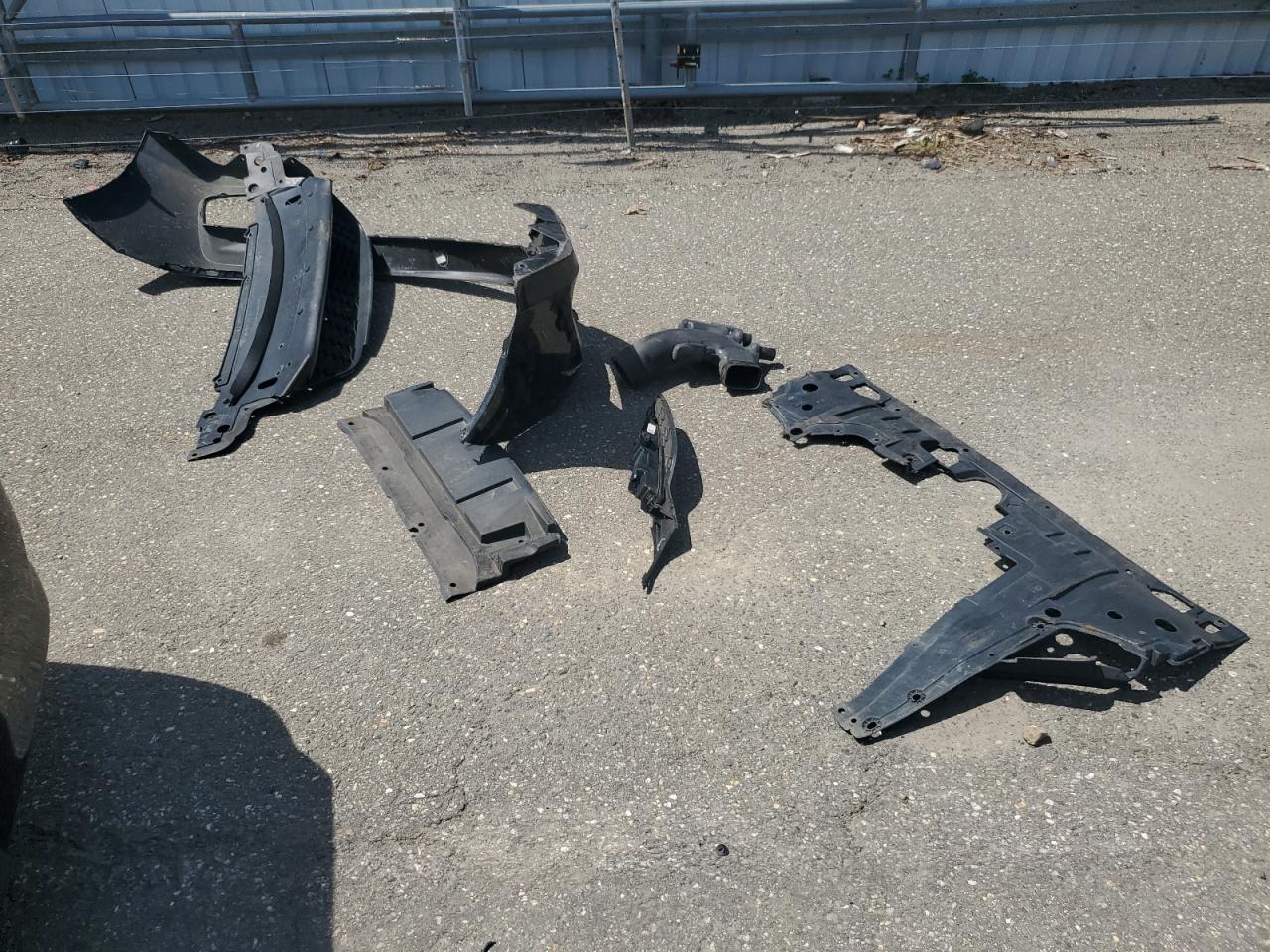 2017 Honda Accord Exl VIN: 1HGCR2F80HA298360 Lot: 85343555