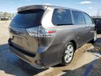 2011 Toyota Sienna Sport იყიდება Pekin-ში, IL - Front End