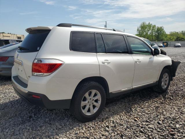  TOYOTA HIGHLANDER 2013 Белы