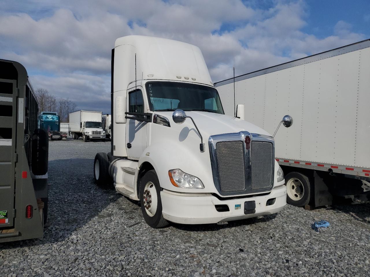 2014 Kenworth T680 Semi Truck en Venta en Grantville, PA - Normal Wear