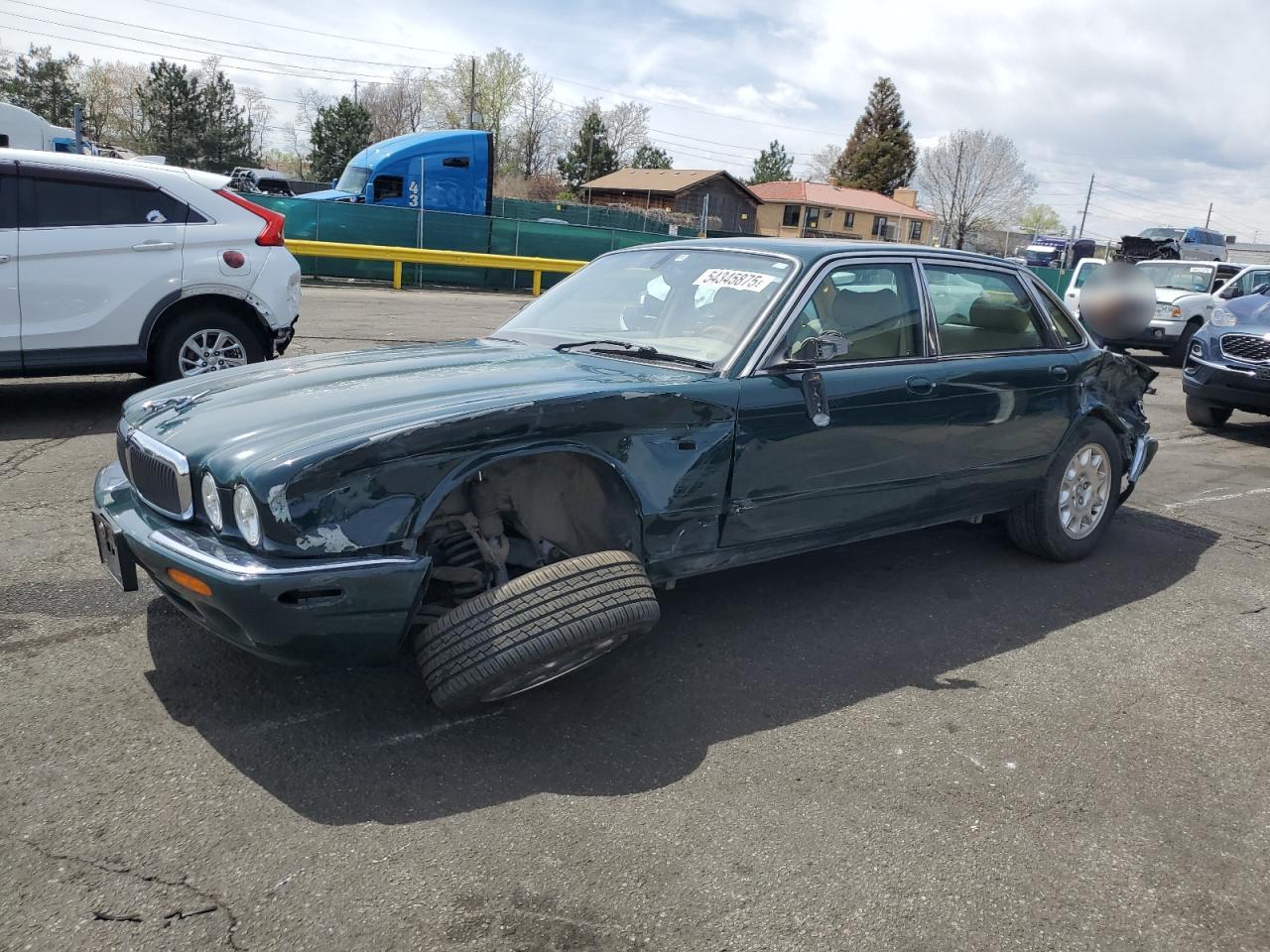 2000 Jaguar Xj8 for Sale in Denver, CO - Front End
