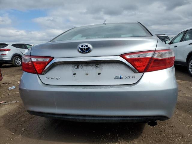  TOYOTA CAMRY 2017 Серебристый