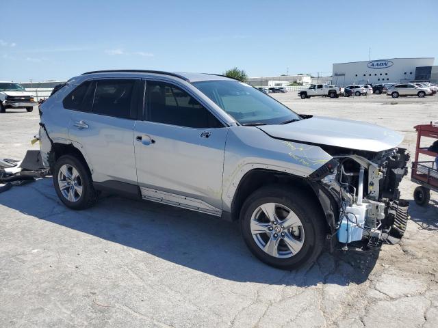  TOYOTA RAV4 2022 Серебристый