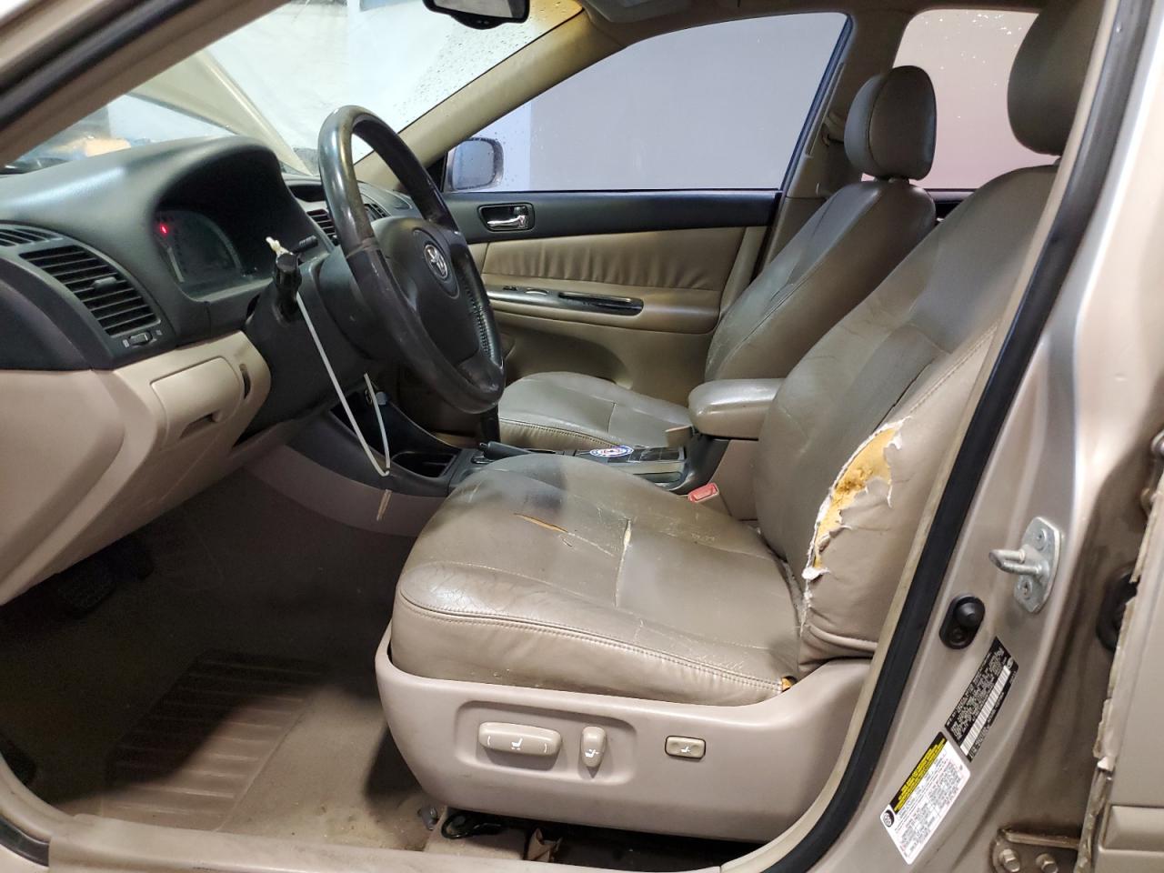 2004 Toyota Camry Le VIN: 4T1BE32K94U878482 Lot: 55022815