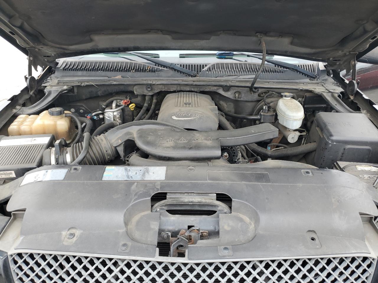 2003 Chevrolet Avalanche C1500 VIN: 3GNEC13T43G338582 Lot: 51927485