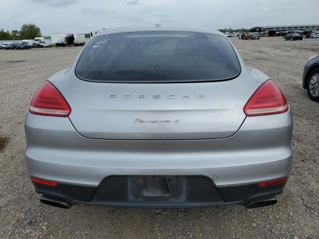 2015 PORSCHE PANAMERA 2