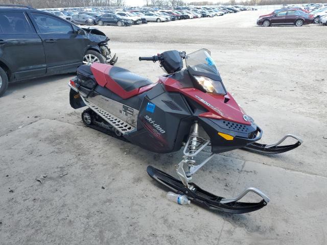 2009 Skidoo Snowmobile