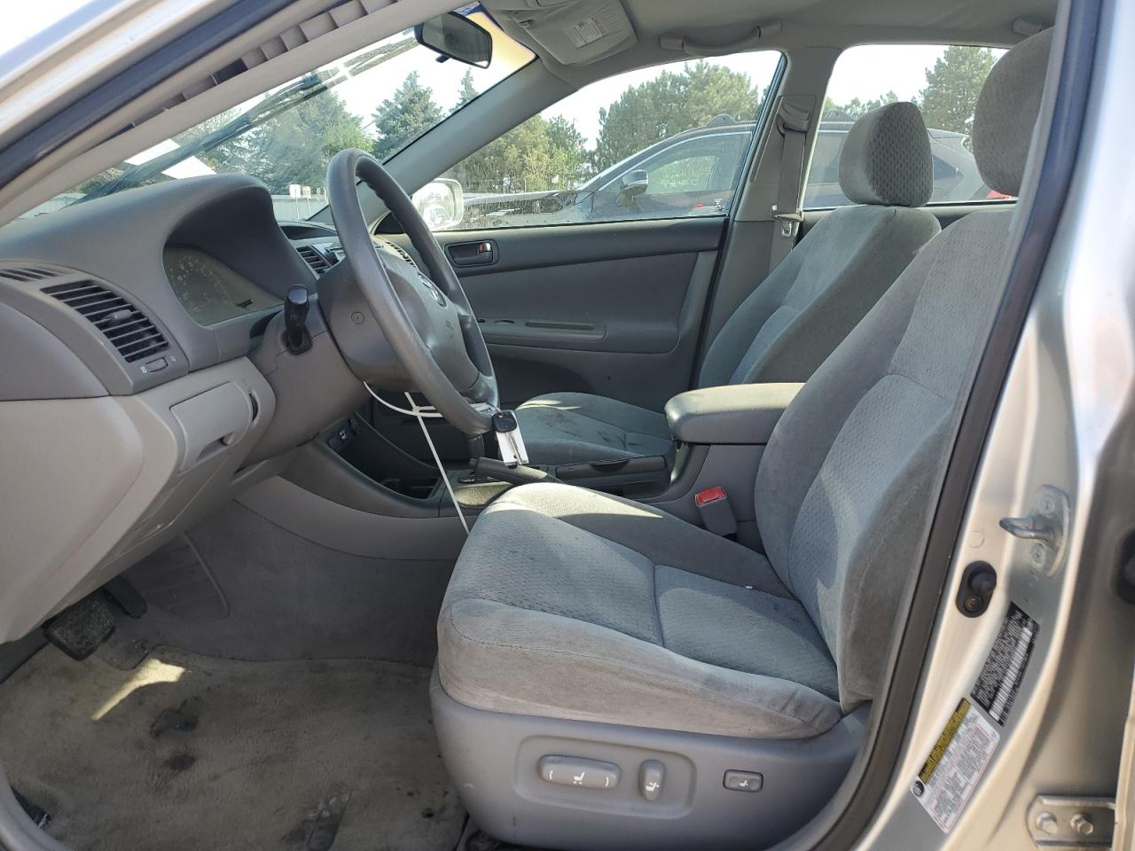 2004 Toyota Camry Le VIN: 4T1BE32K74U928943 Lot: 54506235