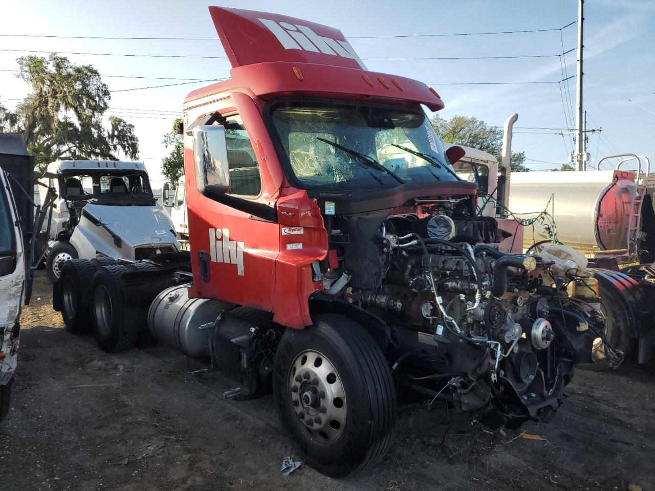 2024 Freightliner Cascadia 126 Semi Truck for Sale in Riverview, FL - Front End