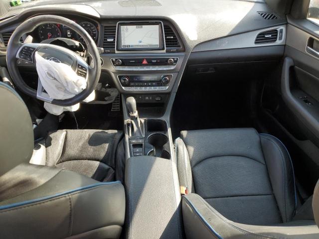  HYUNDAI SONATA 2019 Красный