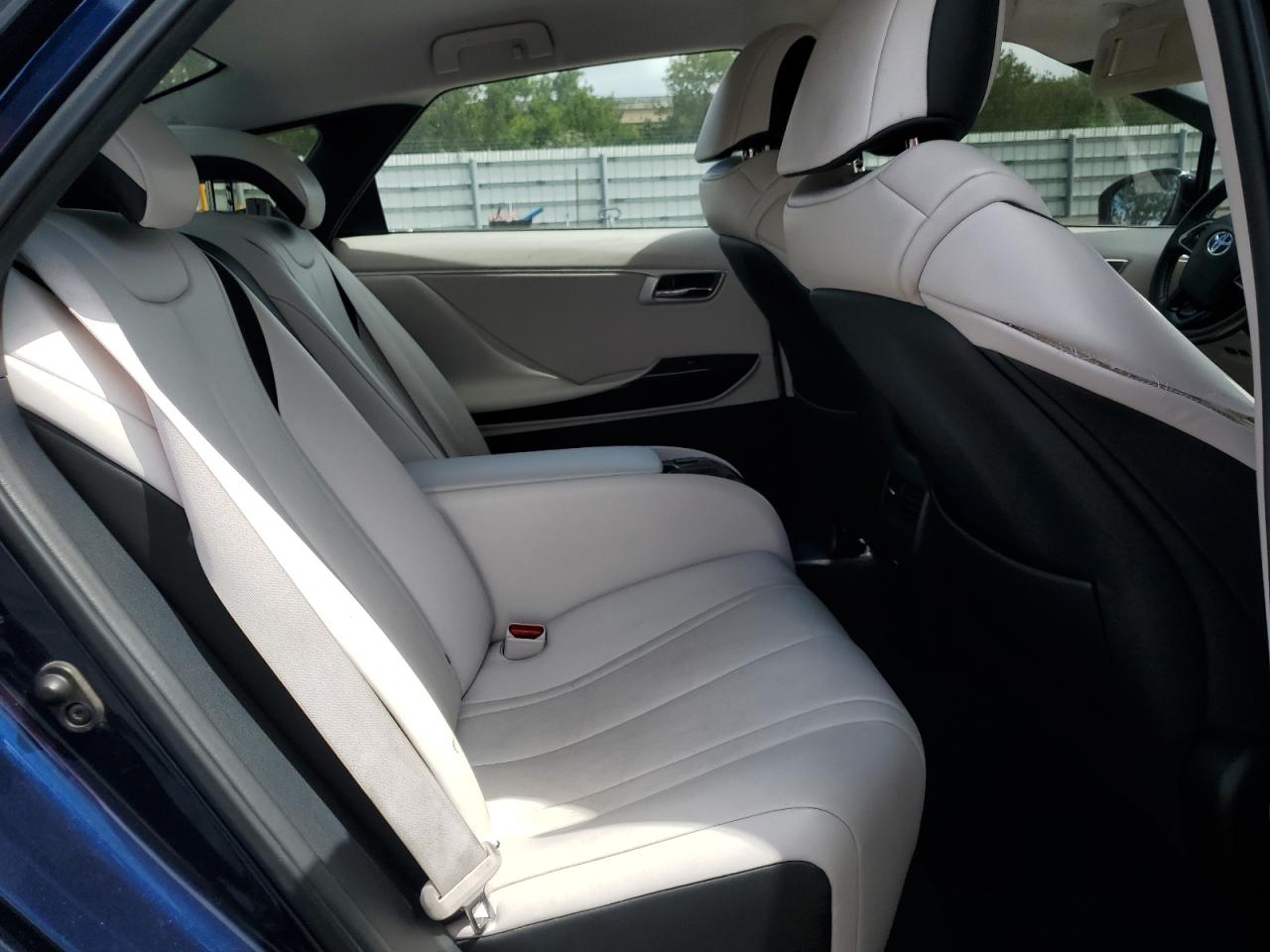 2017 Toyota Mirai VIN: JTDBVRBD6HA003330 Lot: 55021135