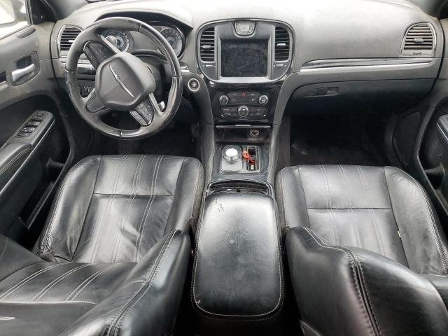  CHRYSLER 300 2018 Серебристый