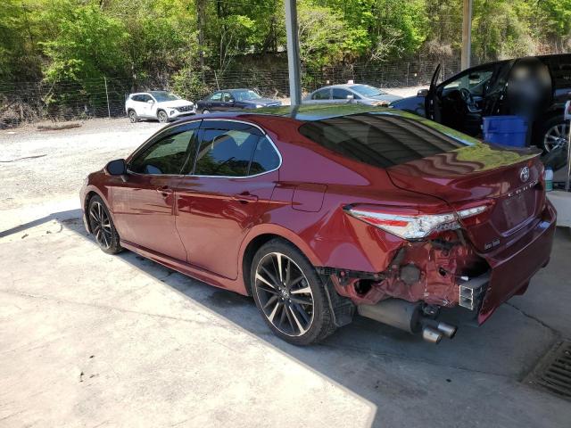  TOYOTA CAMRY 2018 Красный