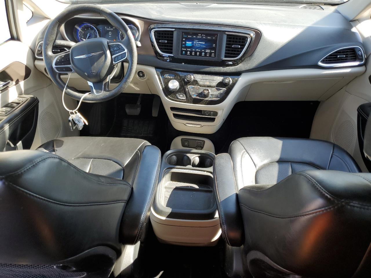 2020 Chrysler Voyager Lxi VIN: 2C4RC1DG3LR286058 Lot: 53512985