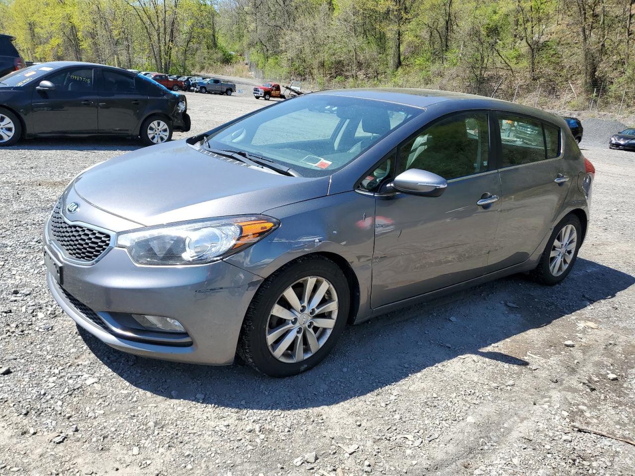 2015 Kia Forte Ex for Sale in Marlboro, NY - Minor Dent/Scratches