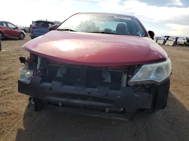  TOYOTA CAMRY 2013 Красный