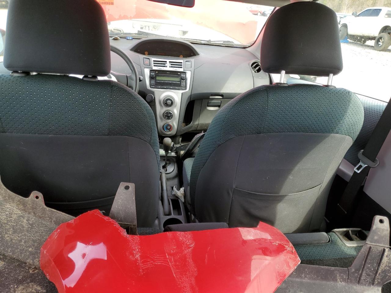 2008 Toyota Yaris VIN: JTDJT923985220887 Lot: 53516535