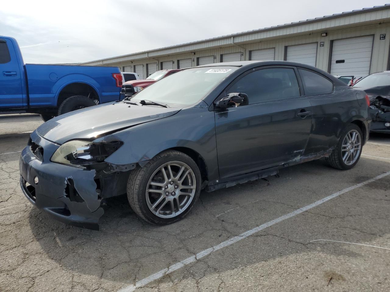 2007 Toyota Scion Tc for Sale in Louisville, KY - Front End