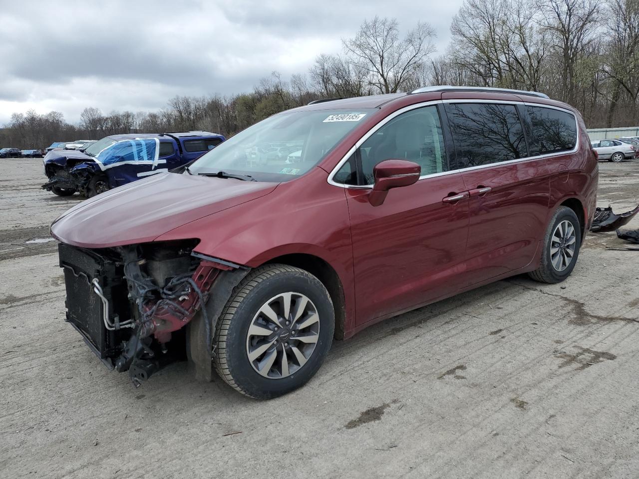 2021 Chrysler Pacifica Touring L للبيع في Ellwood City، PA - Front End