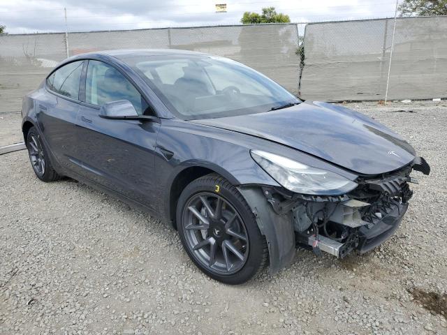  TESLA MODEL 3 2023 Серый