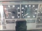 1998 International 4900 Bucket Truck იყიდება West Warren-ში, MA - Rear End