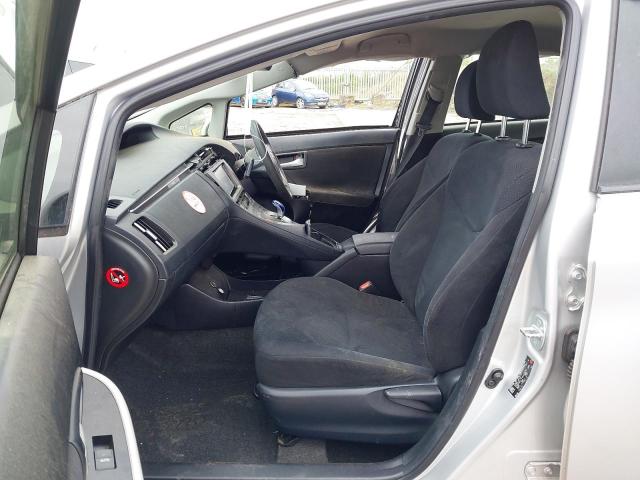 2014 TOYOTA PRIUS HYBR