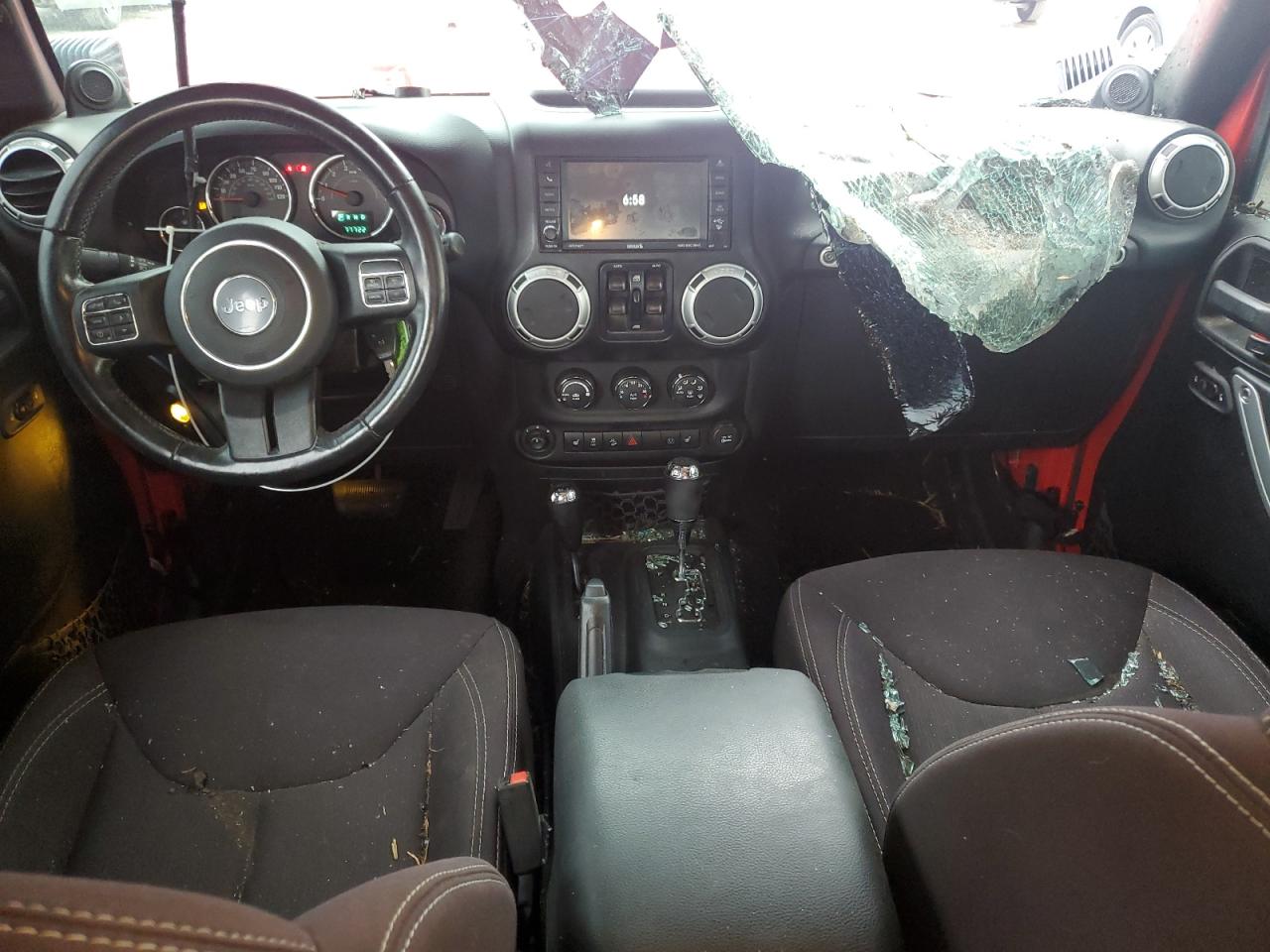 2014 Jeep Wrangler Unlimited Sahara VIN: 1C4BJWEG4EL139035 Lot: 53997245