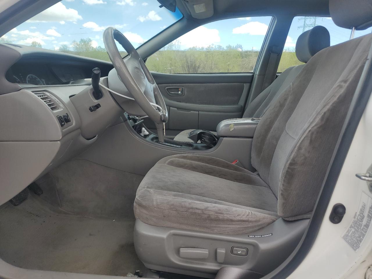 2000 Toyota Avalon Xl VIN: 4T1BF28B9YU028985 Lot: 55317625