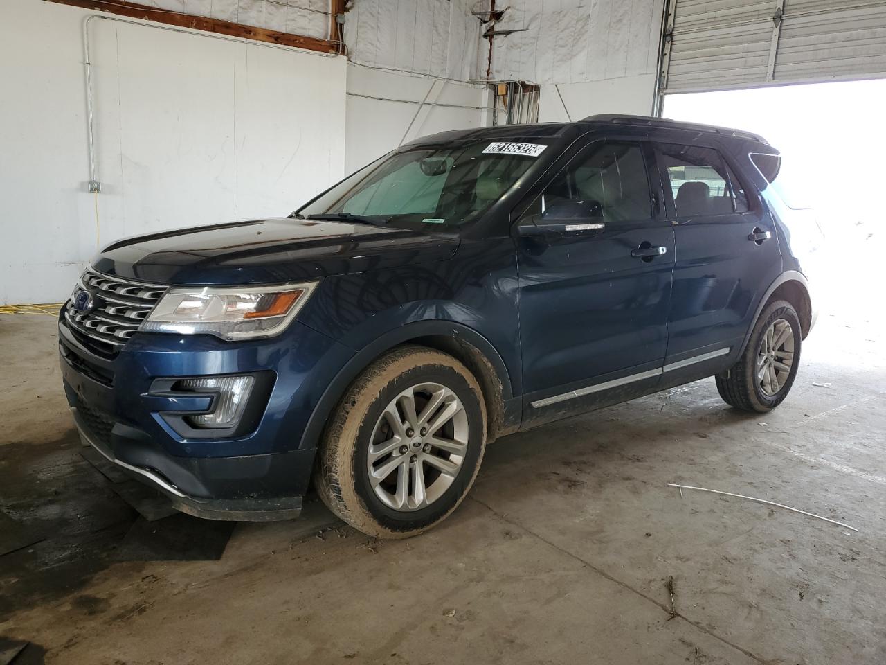 2017 Ford Explorer Xlt for Sale in Lexington, KY - Front End