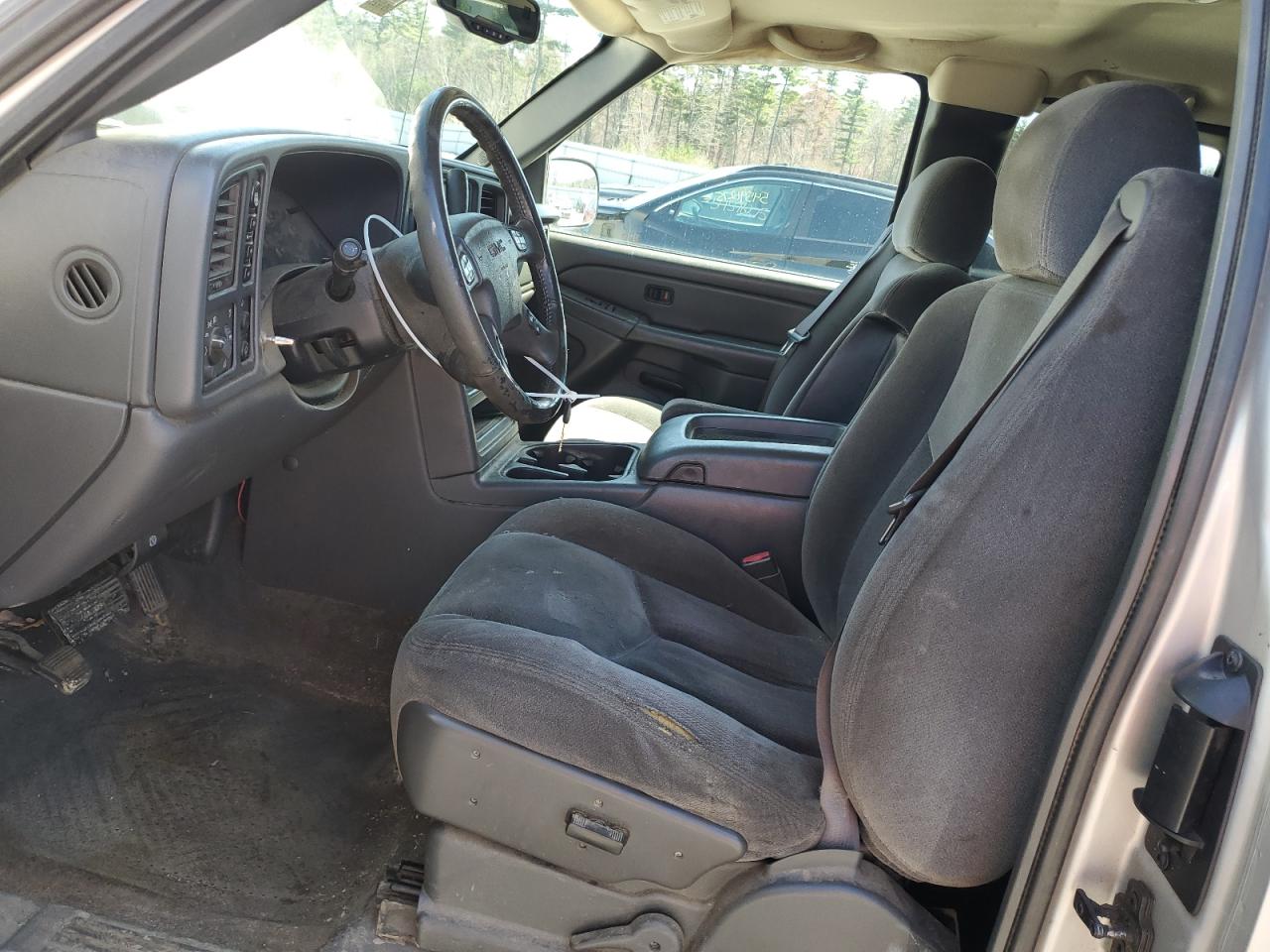 2004 GMC New Sierra K1500 VIN: 2GTEK19T741141547 Lot: 54749745