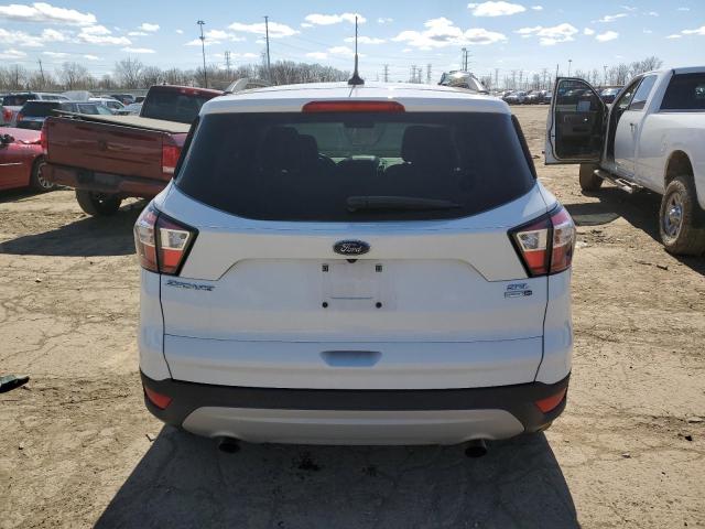  FORD ESCAPE 2018 Biały