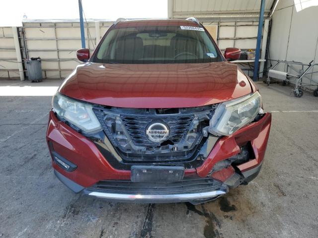 NISSAN ROGUE 2018 Красный