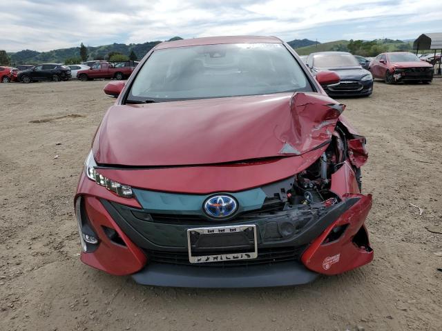  TOYOTA PRIUS 2017 Красный