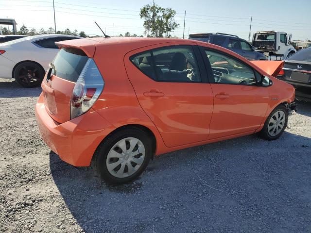  TOYOTA PRIUS 2013 Оранжевый
