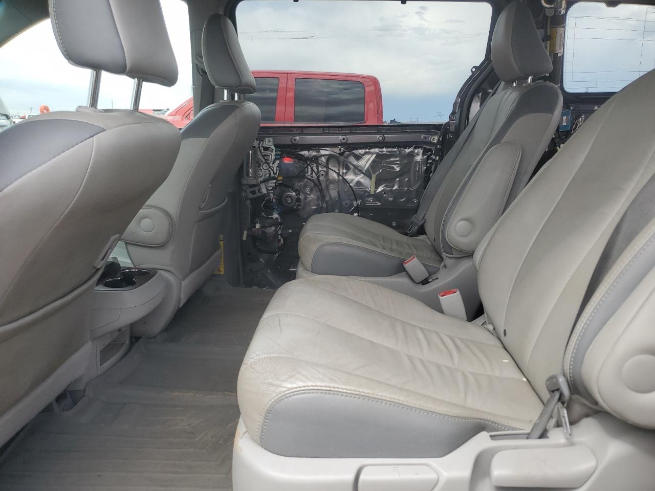 2012 Toyota Sienna Xle VIN: 5TDDK3DC3CS045730 Lot: 55307665