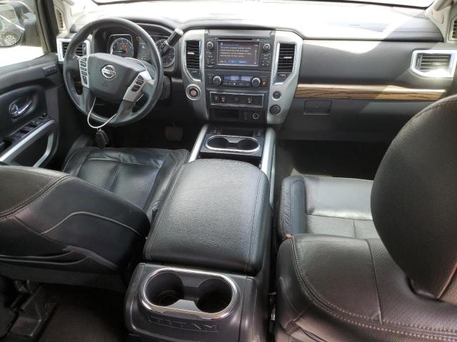  NISSAN TITAN 2017 Gray