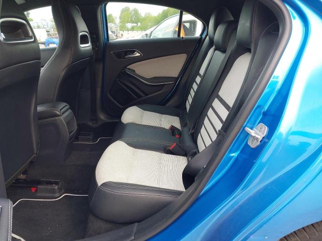 2013 MERCEDES BENZ A180 BLUEE