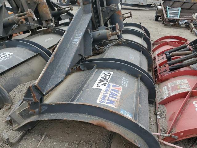 2000 Snow Plow