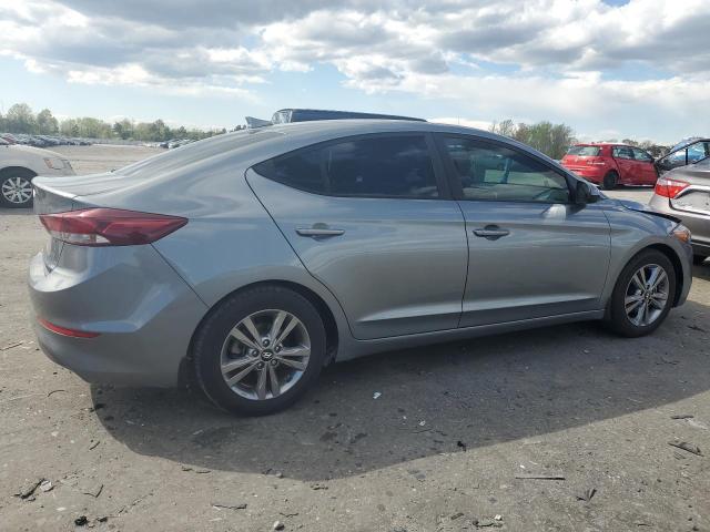  HYUNDAI ELANTRA 2018 Угольный