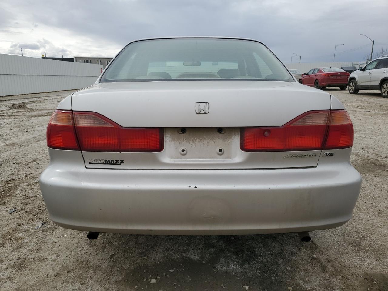 1998 Honda Accord Ex VIN: 1HGCG1650WA805101 Lot: 53645605