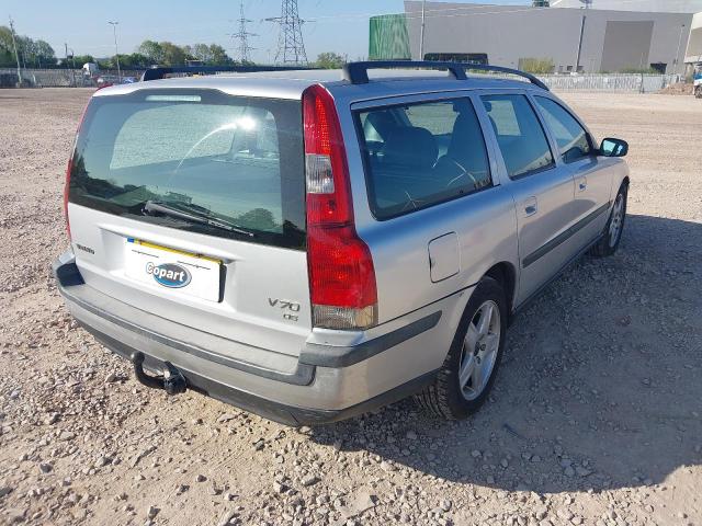 2003 VOLVO V70 D5 S