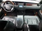2010 Lincoln Town Car Signature Limited na sprzedaż w Austell, GA - Rear End