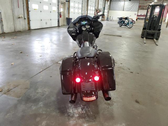  HARLEY-DAVIDSON FL 2021 Чорний