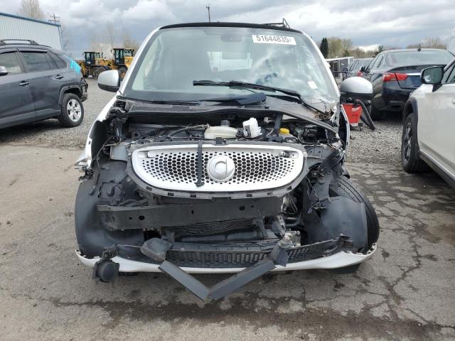  SMART FORTWO 2017 White